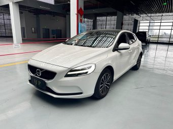 Volvo V40 T3 Smart Edition, 2019